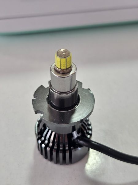 Becuri LED 360* | D2S | 6000Lm | 33W