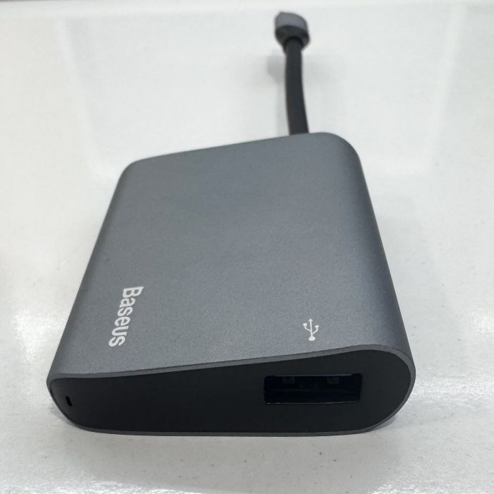 Adaptor HDMI la USB