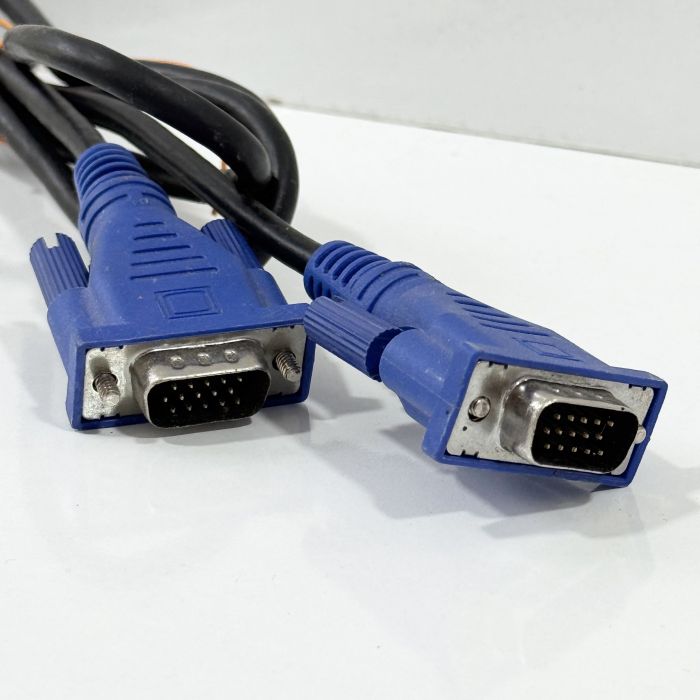 Кабель VGA